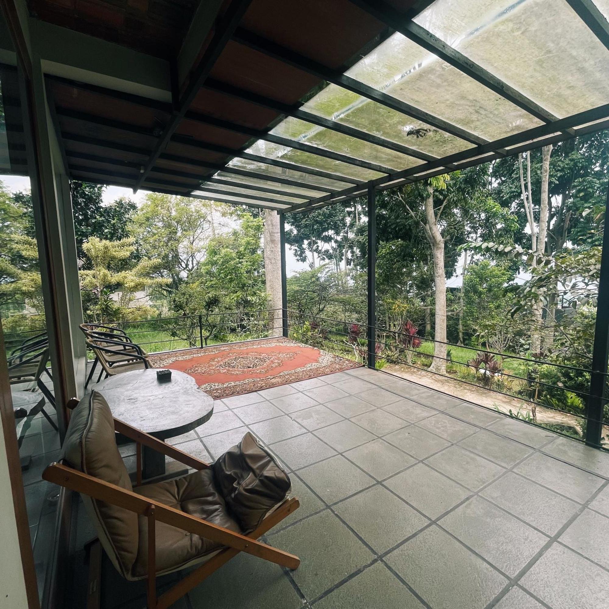 Wira Garden View & Big Garden For Bbq And Relax In Strategic Area Villa Bandung
